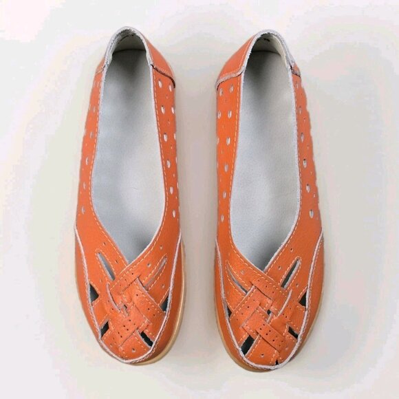 Women's Size 7 Orange Casual Classic Leather Slip On Ballet Flats Comfort Shoes - Picture 2 of 8